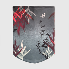 Ielādēt video galerijas pārlūkā, Women's A-line running skirt with an ombre (burgundy and pink) base and a Strelitzia floral pattern. The skirt has built-in black mid-length shorts with side pockets and a zipper pocket on the back.