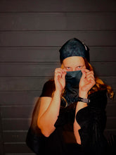 Ielādēt video galerijas pārlūkā, Women's A-line running skirt with an ombre (burgundy and pink) base and a Strelitzia floral pattern. The skirt has built-in black mid-length shorts with side pockets and a zipper pocket on the back.