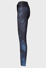 Ielādēt video galerijas pārlūkā, Printed high waist leggings with back pocket - MOONLIGHT - Fox-Pace