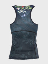 Ielādēt video galerijas pārlūkā, Printed racerback tank top - NIGHTFLOWER - Fox-Pace