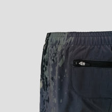 Ielādēt video galerijas pārlūkā, Īsie vīriešu skriešanas šorti ar sānu šķēlumiem, piegulošiem iekššortiem un kabatām - INTEGRITY