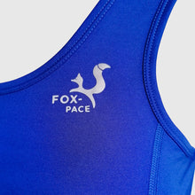 Ielādēt video galerijas pārlūkā, Saīsināts sportiska stila tops - FOXY