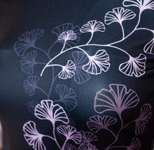 Ielādēt video galerijas pārlūkā, Printed long sleeve running top - NIGHT - Fox-Pace