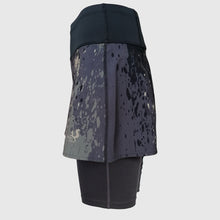Load image into Gallery viewer, Printed running skirt with inner mid-length shorts and pockets - CAMO
