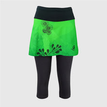 Load image into Gallery viewer, Printed running skirt with inner capri shorts and pockets - GREEN
