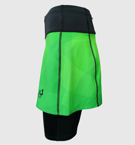 Printed running skirt with inner mid-length shorts and pockets - GREEN