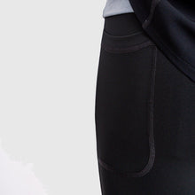 Load image into Gallery viewer, Black running skirt with inner capri shorts and pockets - BLACK FOX
